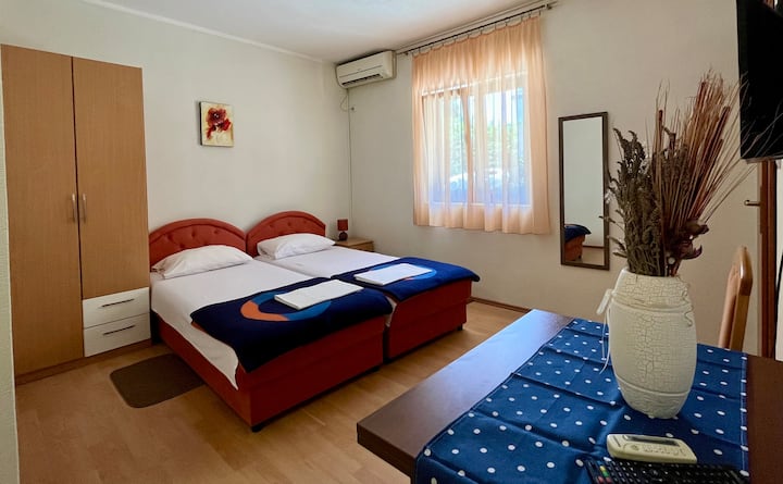 Villa Vesna - Apartment #7 - Budva