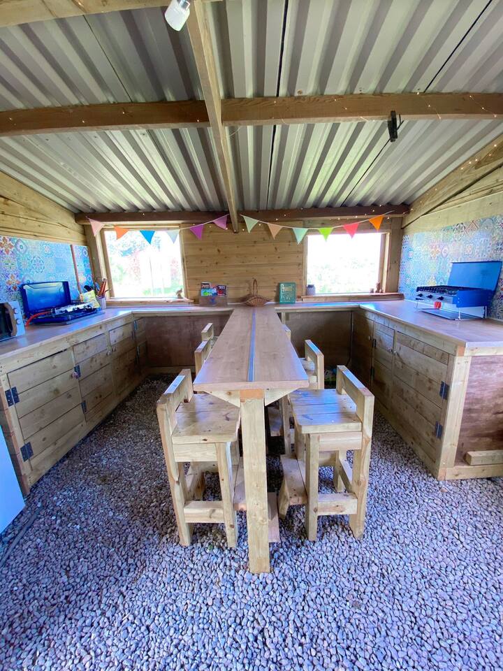 Skylark Yurt - Polperro