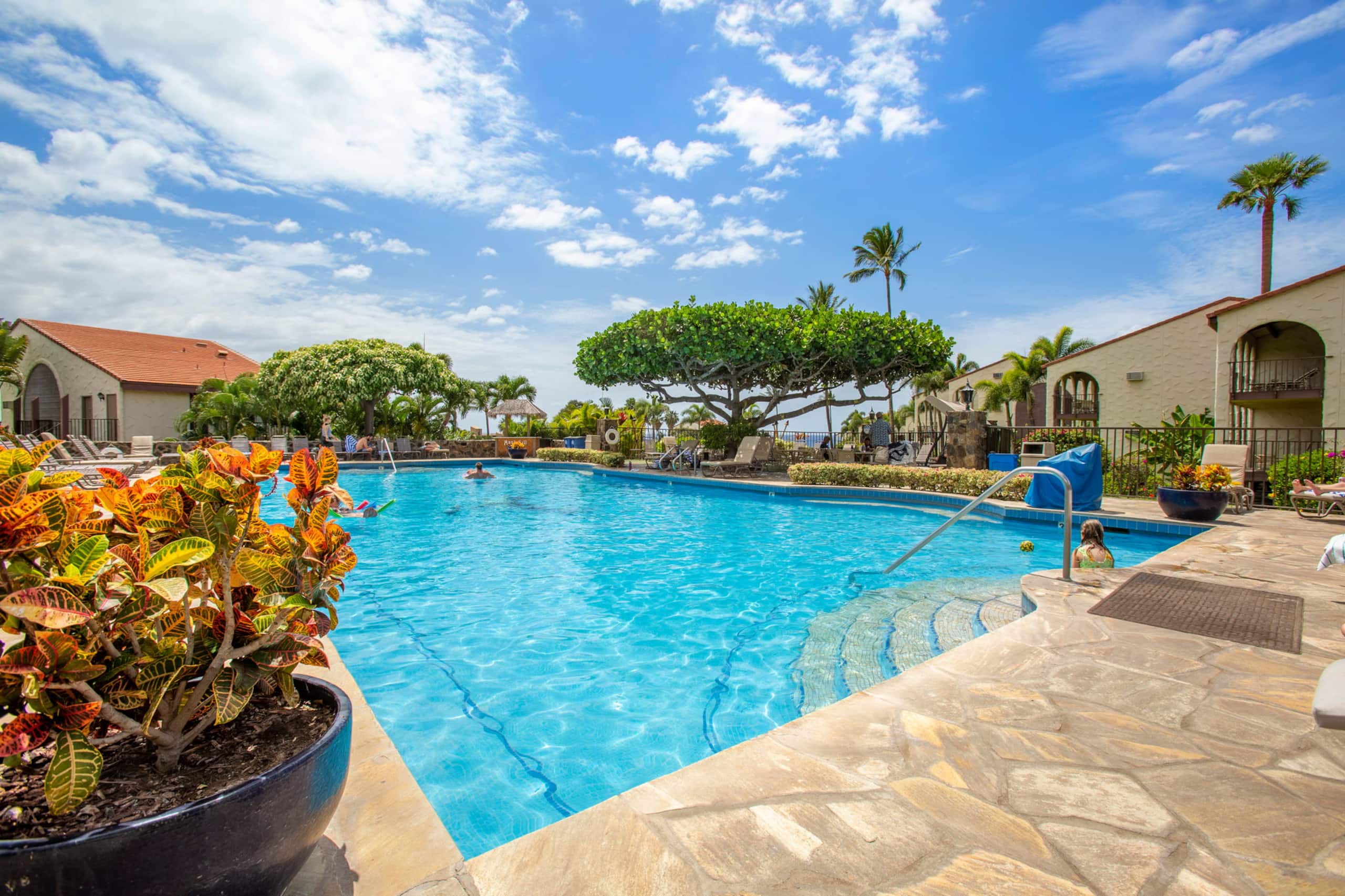 Condo in Kihei · ★4.89 · 2 bedrooms · 3 beds · 2 private baths - Image 2
