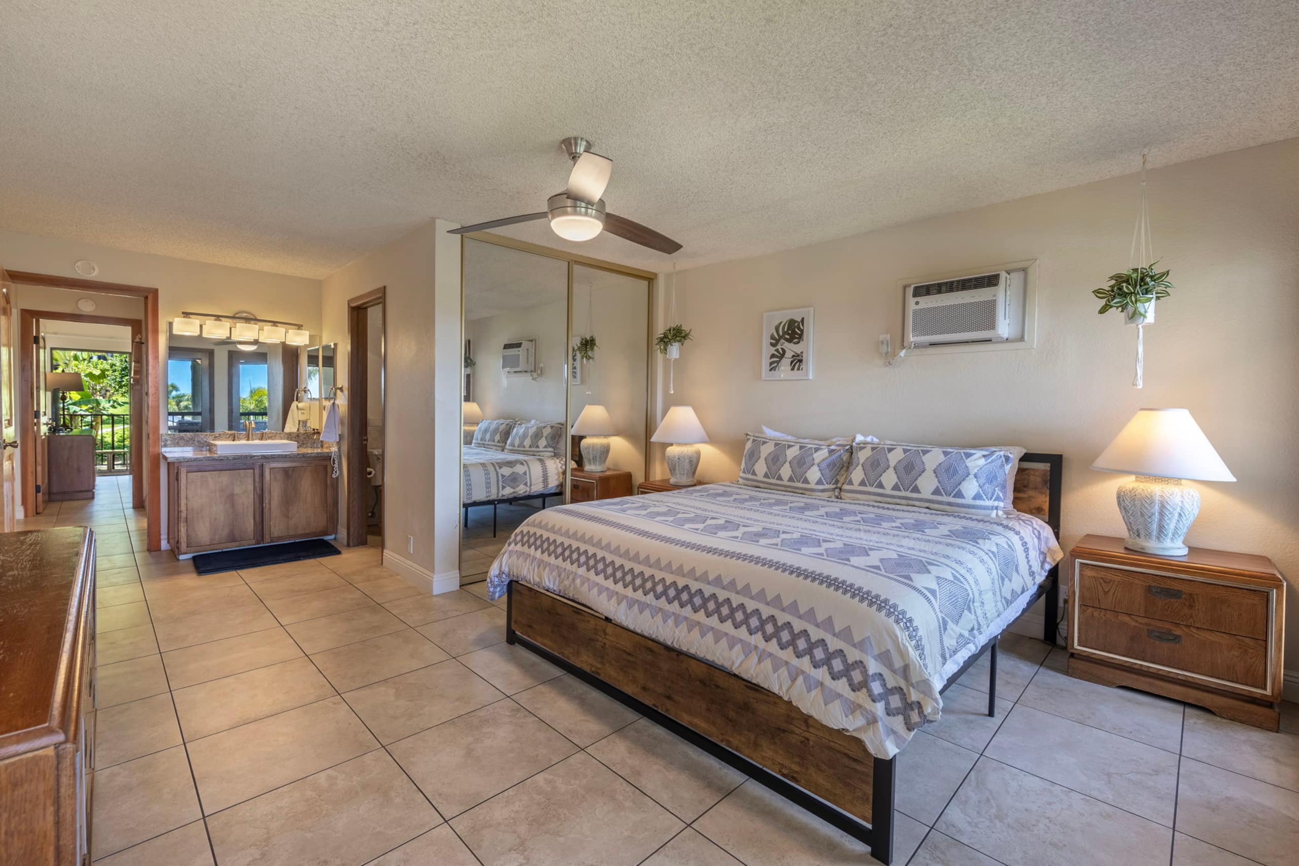 Condo in Kihei · ★4.89 · 2 bedrooms · 3 beds · 2 private baths - Image 37
