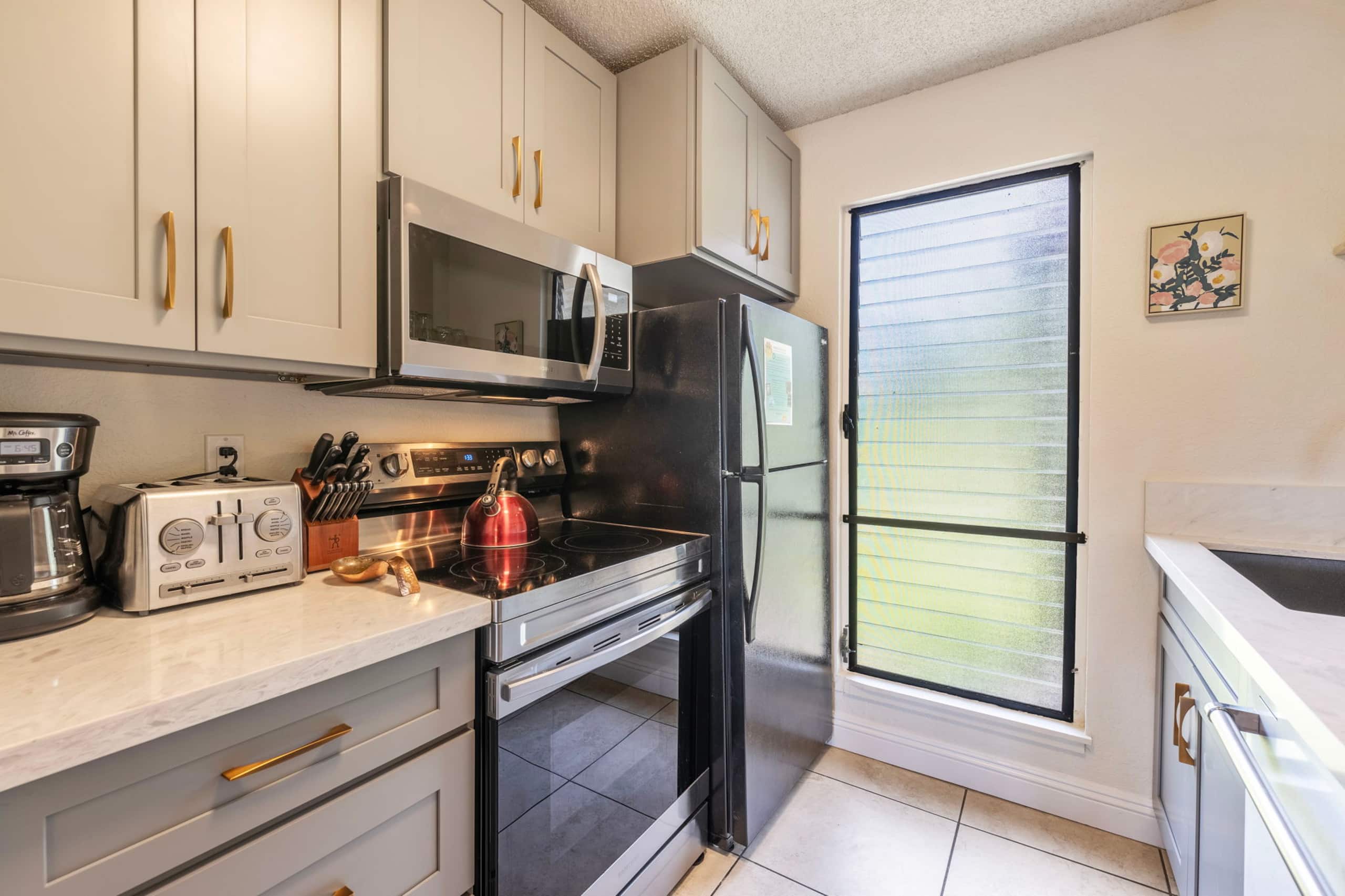 Condo in Kihei · ★4.89 · 2 bedrooms · 3 beds · 2 private baths - Image 21