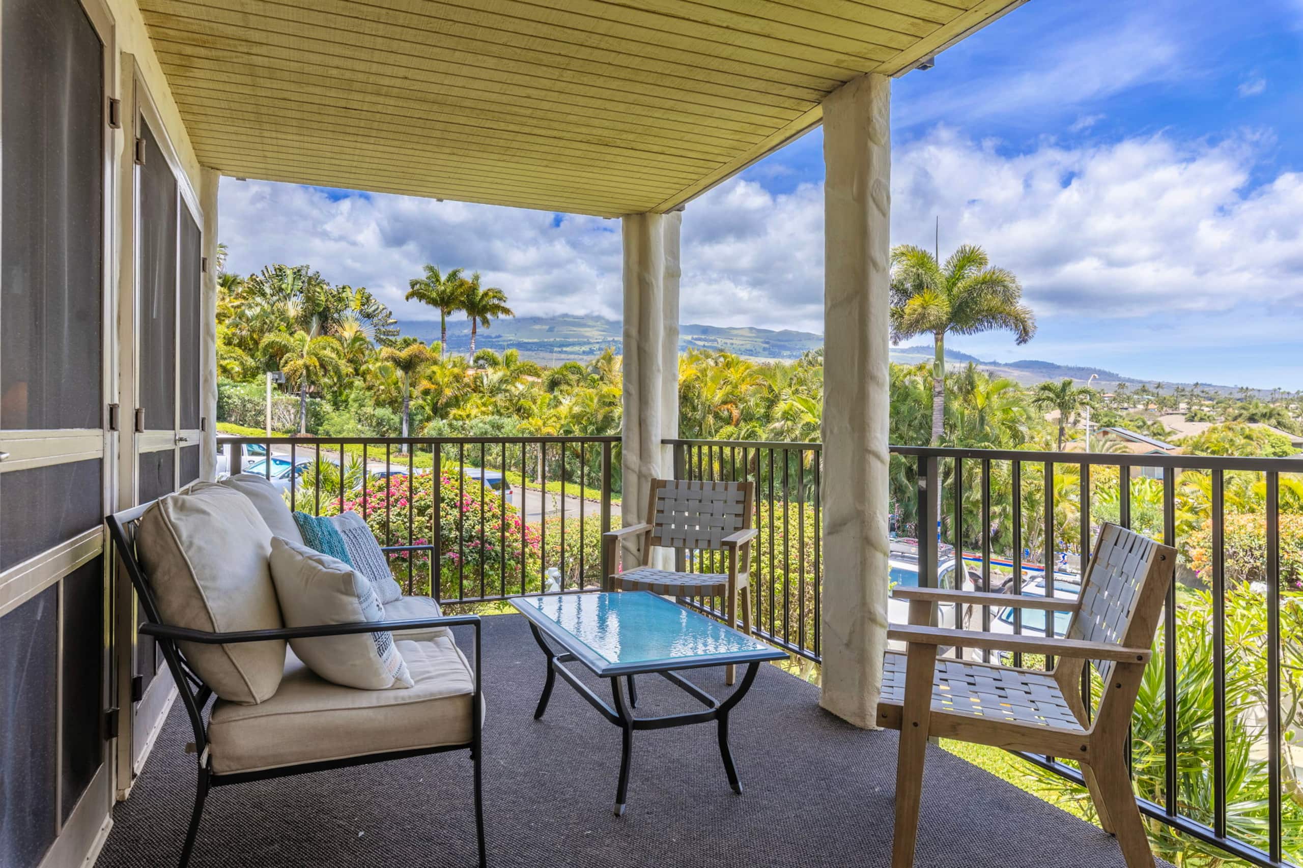 Condo in Kihei · ★4.89 · 2 bedrooms · 3 beds · 2 private baths - Image 3