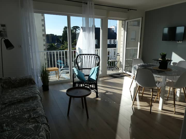 Joli Studio Avec Balcon Au Coeur De La Station - Bénodet