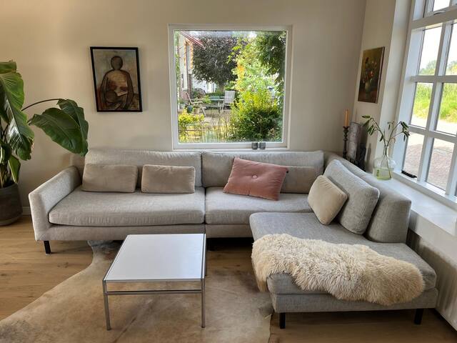 Riverside house! gallery image 3