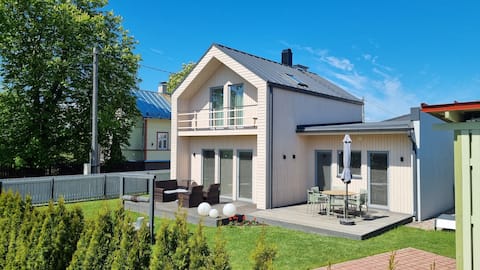 Private house with small garden and terrace area