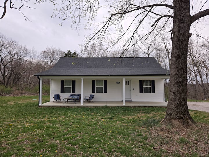 Peaceful private 3 BR new home near Mammoth Cave