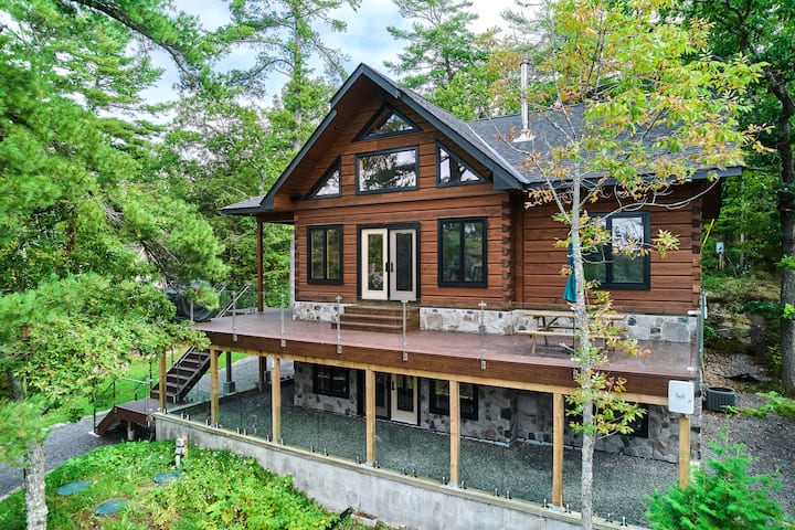 Foster's Landing - Log Cottage On Lake Muskoka - Gravenhurst