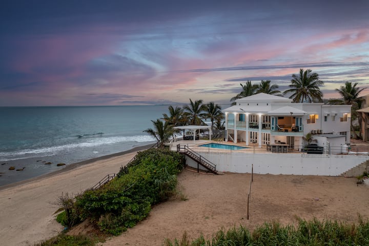 Tesoro Del Mar Stunning Beachfront Beach Villa - Puerto Rico