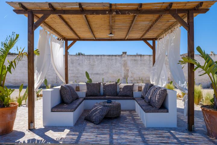 Villa Marinezzi con piscina privata in Salento gallery image 4