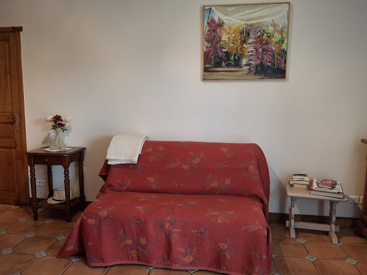 Appartement T2 En Rez De Jardin Au Calme - Bera