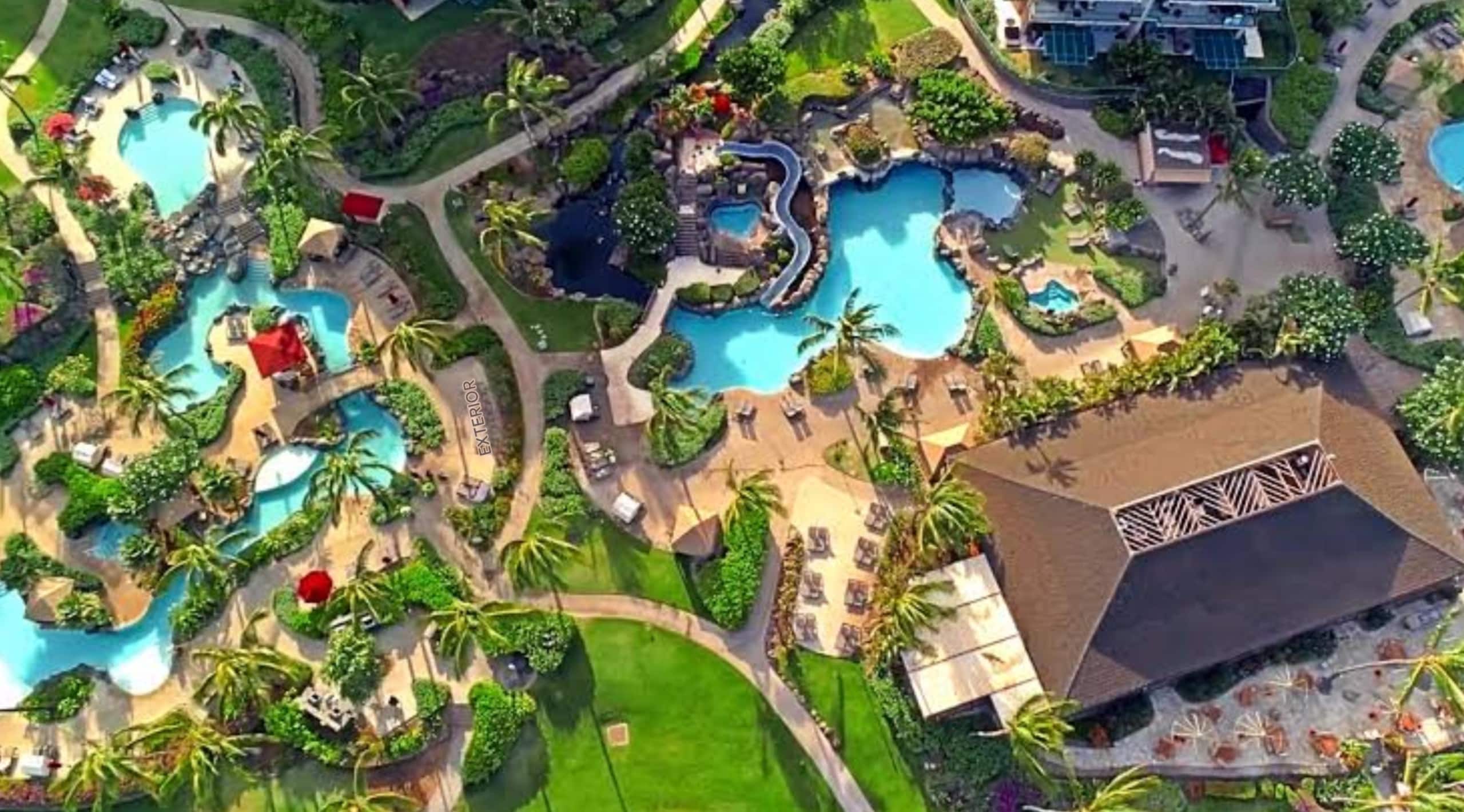 Condo in Lahaina · ★4.96 · 2 bedrooms · 3 beds · 2 baths - Image 33