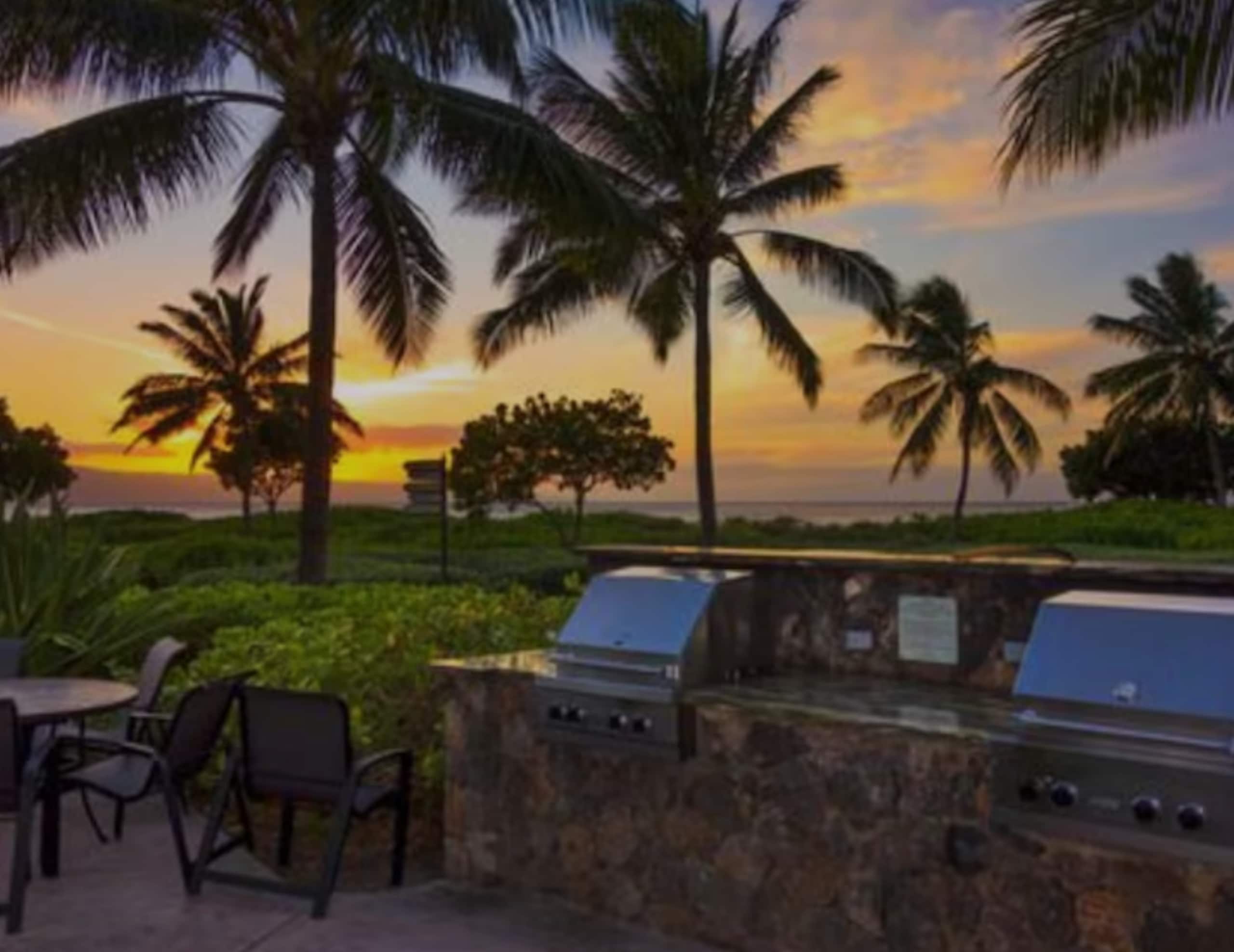 Condo in Lahaina · ★4.96 · 2 bedrooms · 3 beds · 2 baths - Image 37