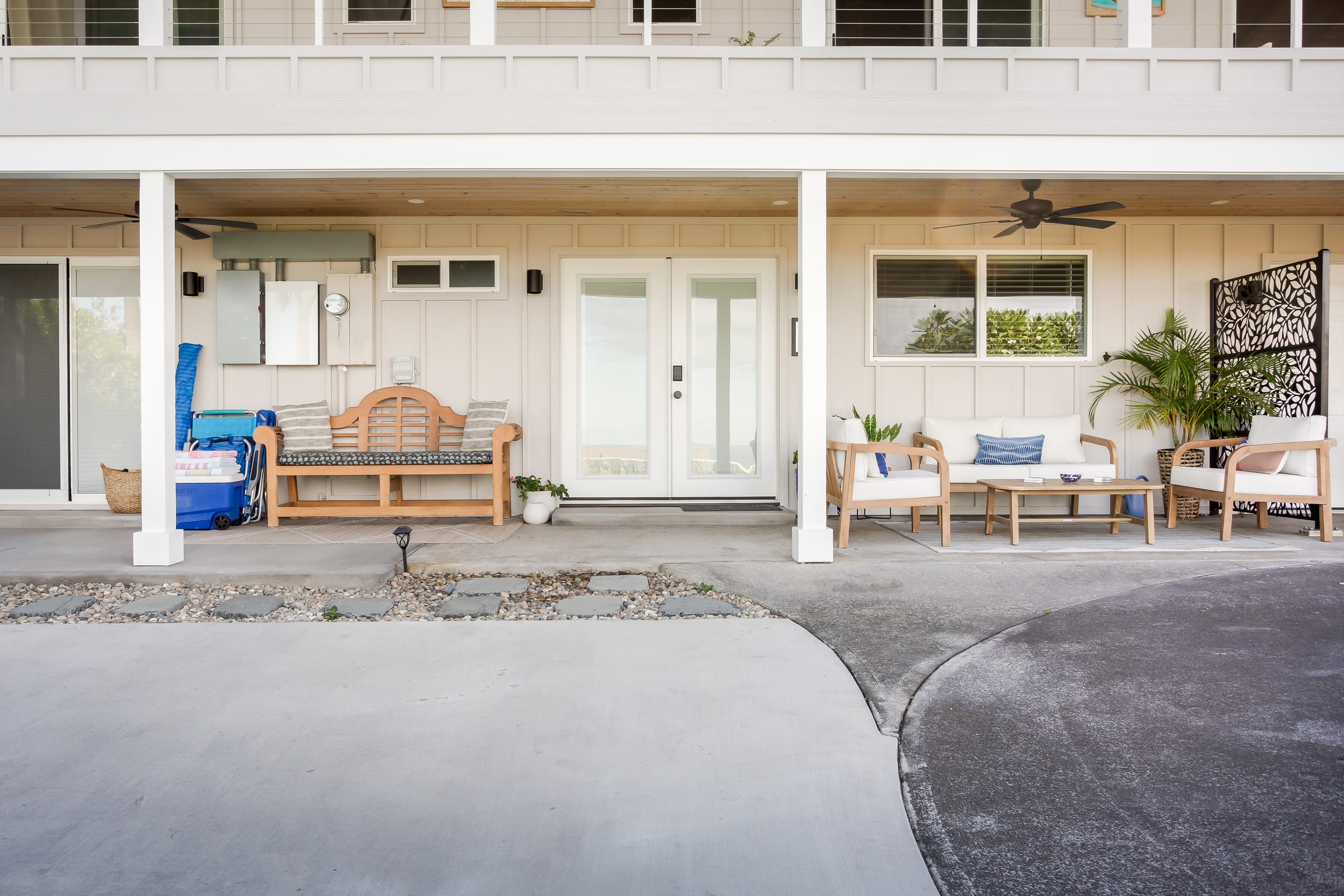 Hale 'Io • Remodeled 2/2 Luxury • AC • Ocean View - Image 40