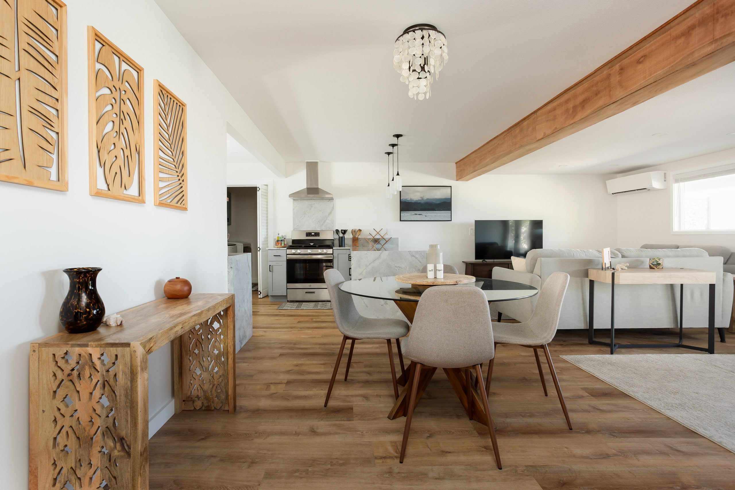 Hale 'Io • Remodeled 2/2 Luxury • AC • Ocean View - Image 18