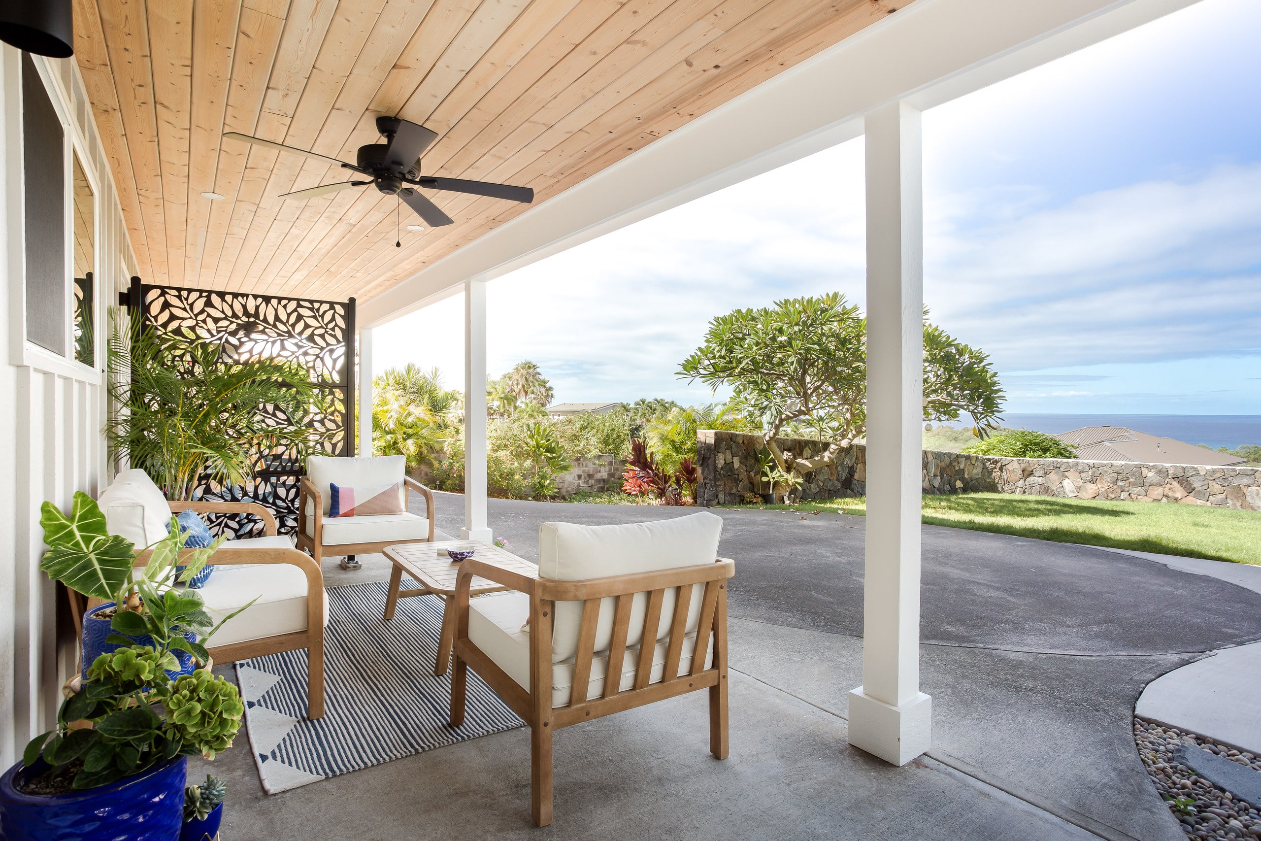 Hale 'Io • Remodeled 2/2 Luxury • AC • Ocean View - Image 42