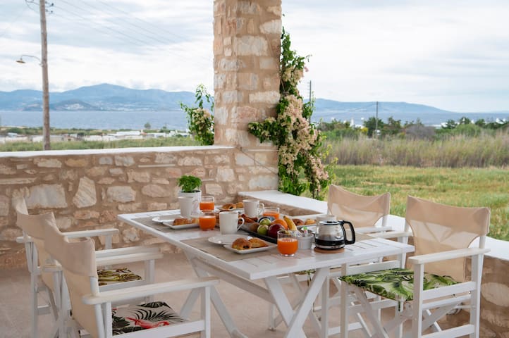 Trip’s House: εξοχικό σπίτι με θέα στη θάλασσα.