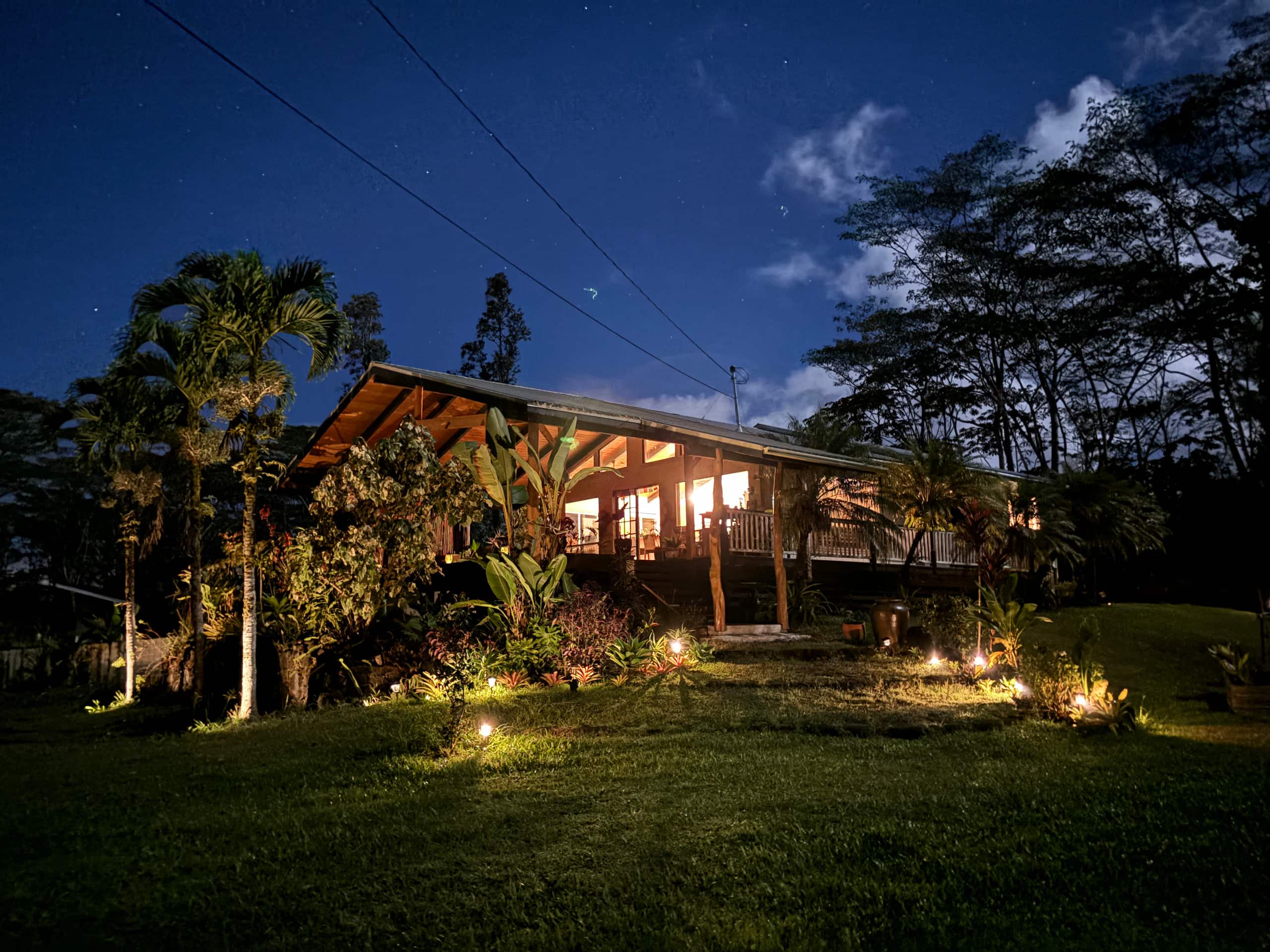 Home in Keaau · ★4.93 · 1 bedroom · 1 bed · 1 private bath - Image 19