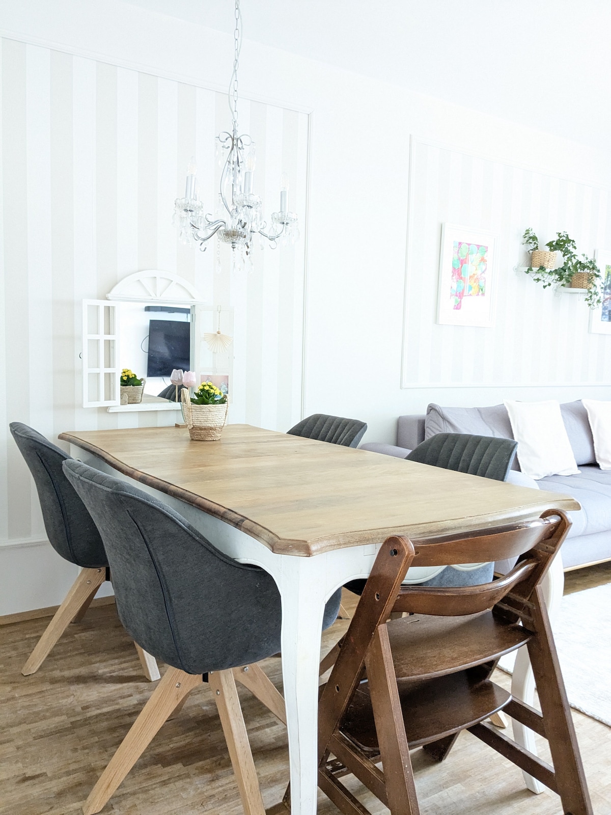 Successful Airbnb property: Apartment Munich Schwabing  by the English Garden in Münchener Freiheit