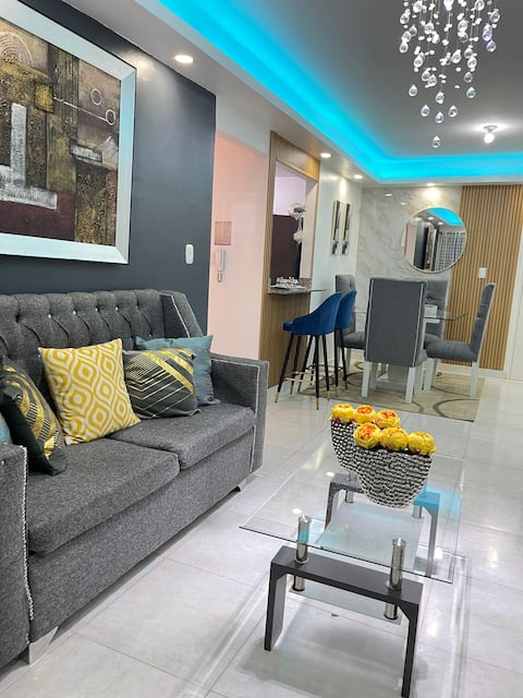 Beautiful apartment with a swimming pool, WiFi, and a court, ideal for the family.
