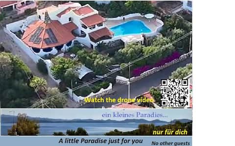 Sea view, much more than a beach villa