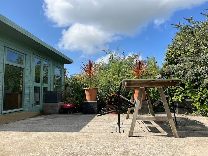Tranquil Chalet - Porthleven