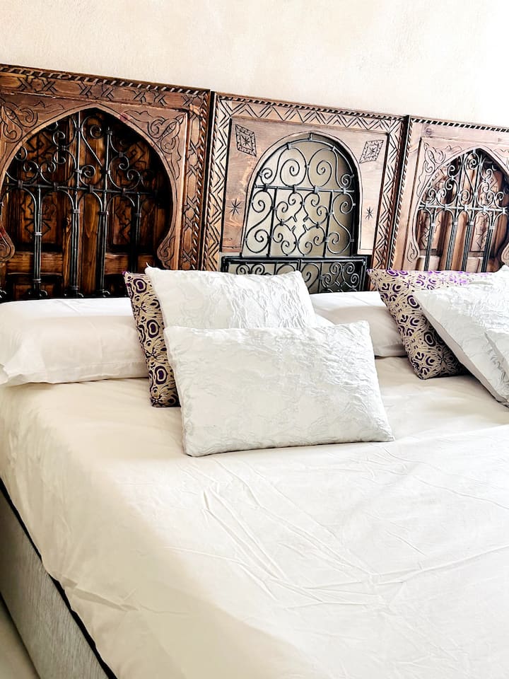 غرفة النوم 2