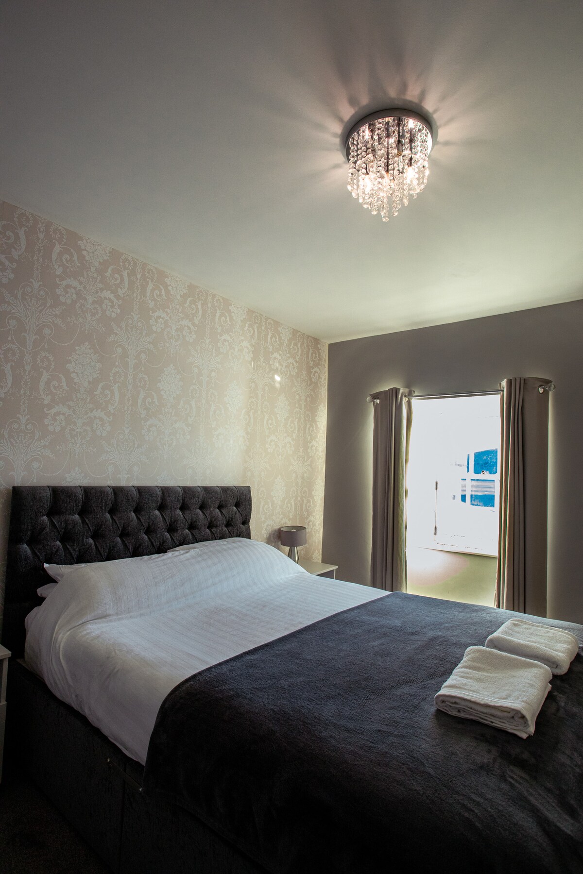 საძინებელი 1