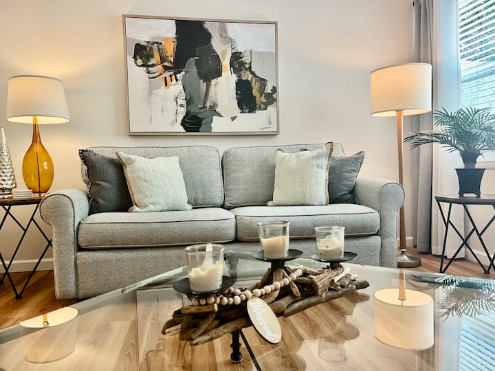Updated Townhome Near The Beach, Tennis, And Golf - Hilton Head Island, SC