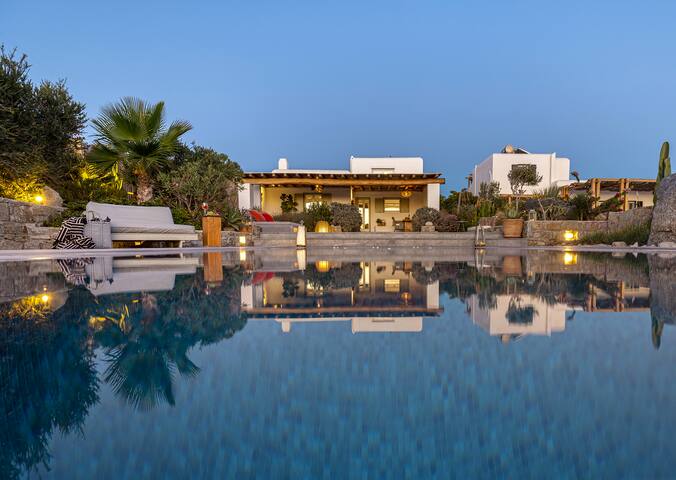 Villa Mykonian Ode Stunning Sunrise & Sunset Views gallery image 4