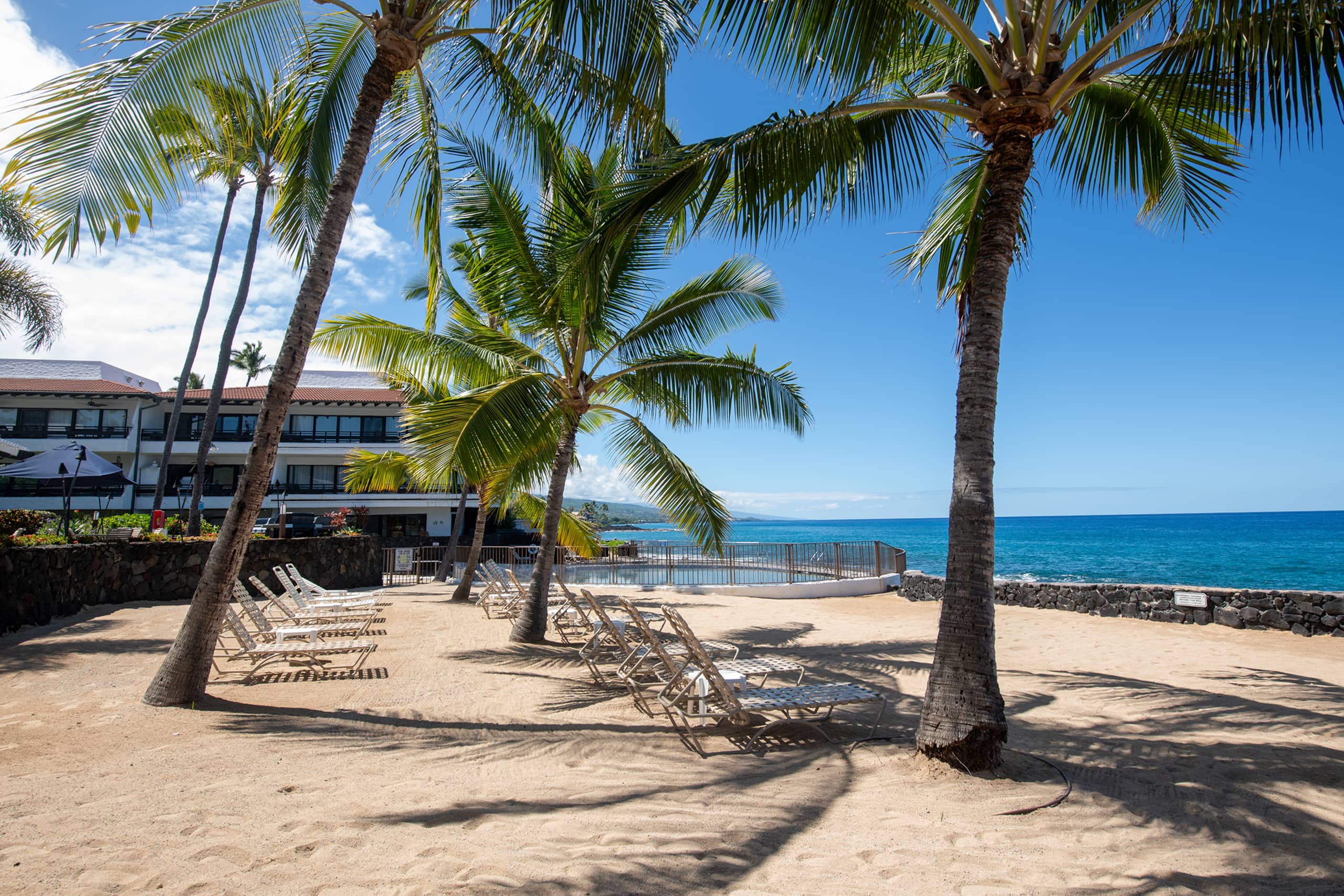 Condo in Kailua-Kona · ★4.5 · 1 bedroom · 2 beds · 1 bath - Image 9