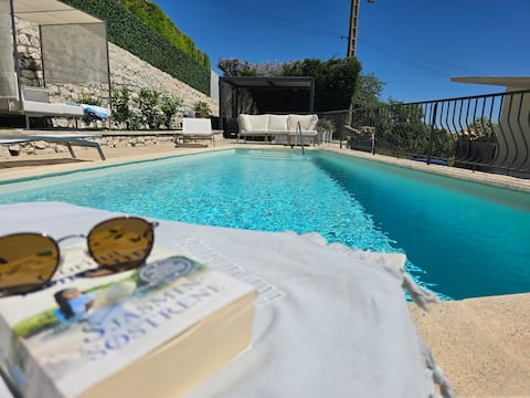 House with  180 degree view -Saint Jeannet