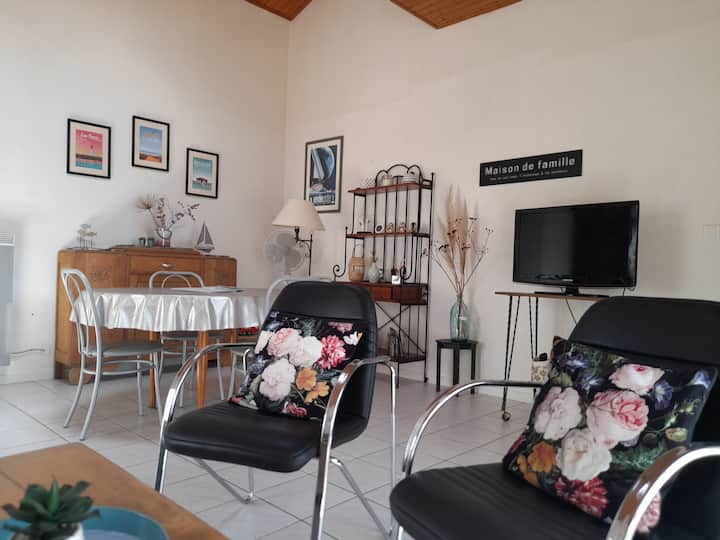 Maison De Vacances Proche  Port Olonna 5 Personnes - Les Sables-d'Olonne