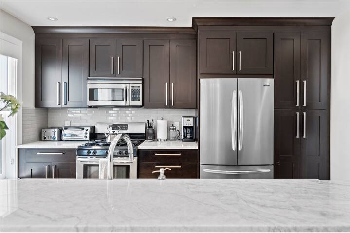 Stunning SouthEnd/BackBay Penthouse gallery image 5