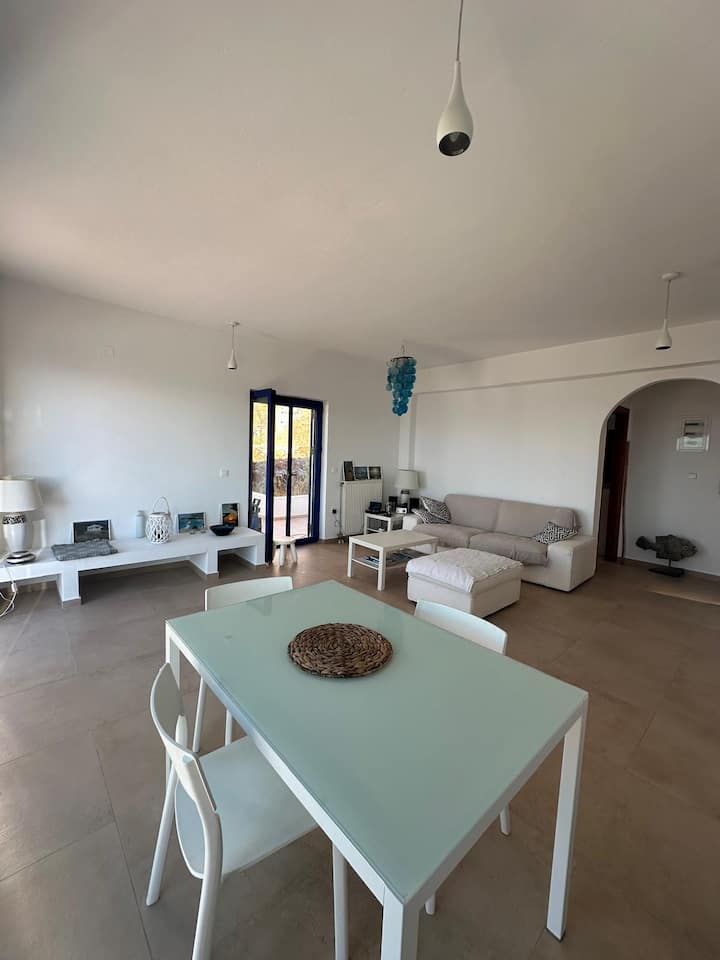 Villa Iris, Sa Piscine Et Une Vue Magnifique - Creta