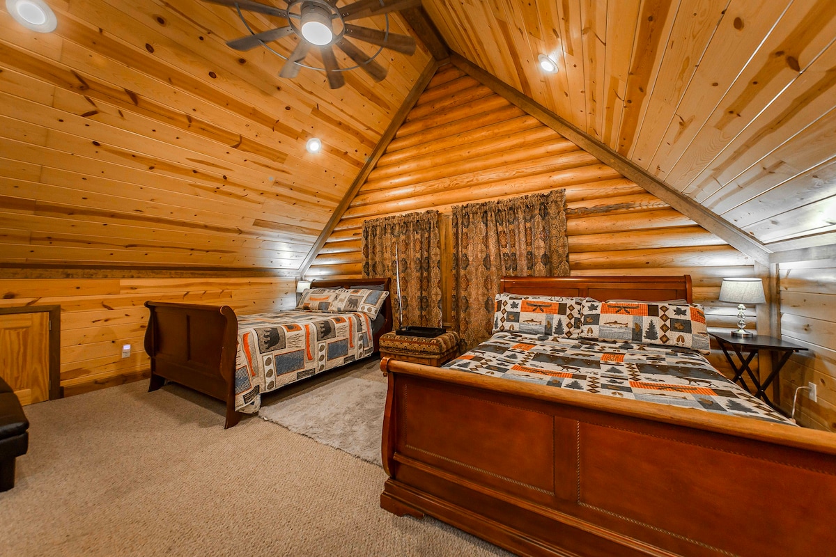 Two Queen sleigh beds makes this the perfect family suite. 