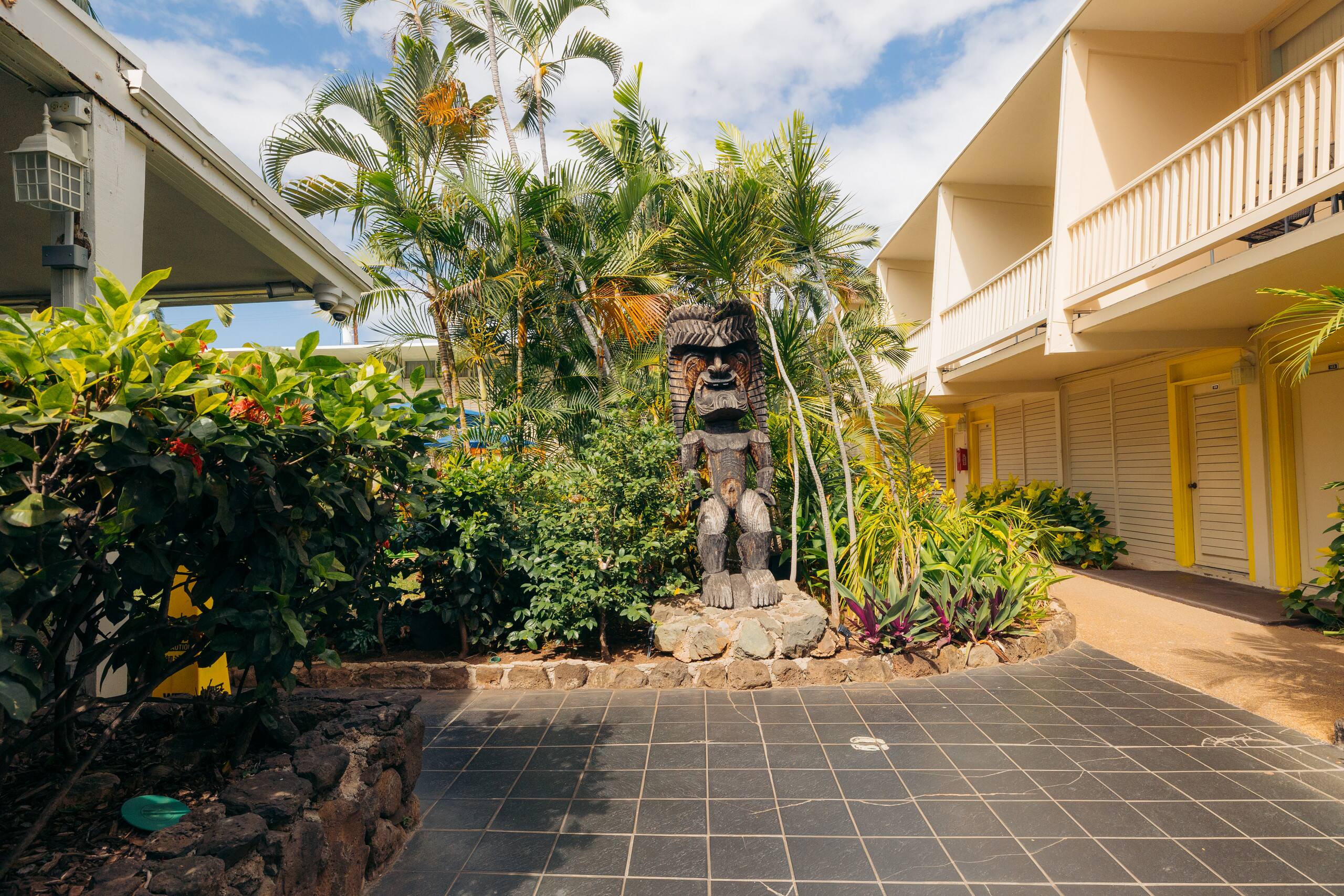 Hotel in Honolulu · ★4.13 · Studio · 2 beds · 1 private bath - Image 15