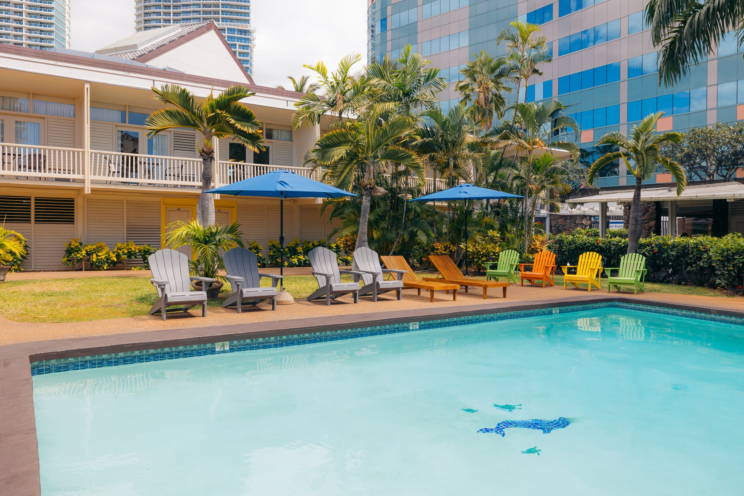 Hotel in Honolulu · ★4.13 · Studio · 2 beds · 1 private bath - Image 10