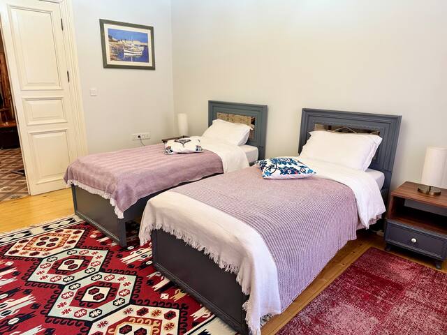 Nostalgic & Comfortable Historical Home! gallery image 3