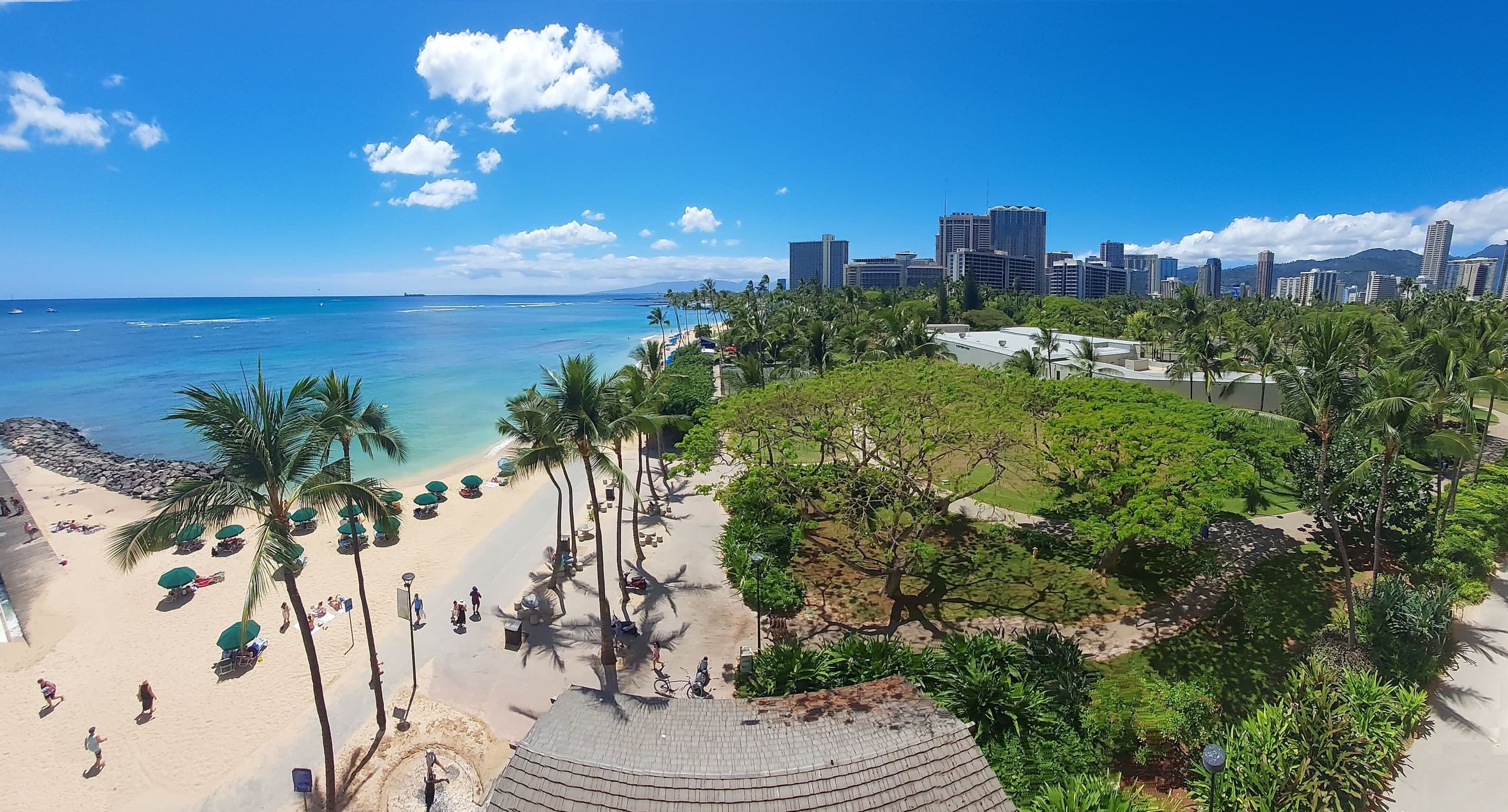 Condo in Honolulu · ★5.0 · Studio · 1 bed · 1 private bath - Image 36