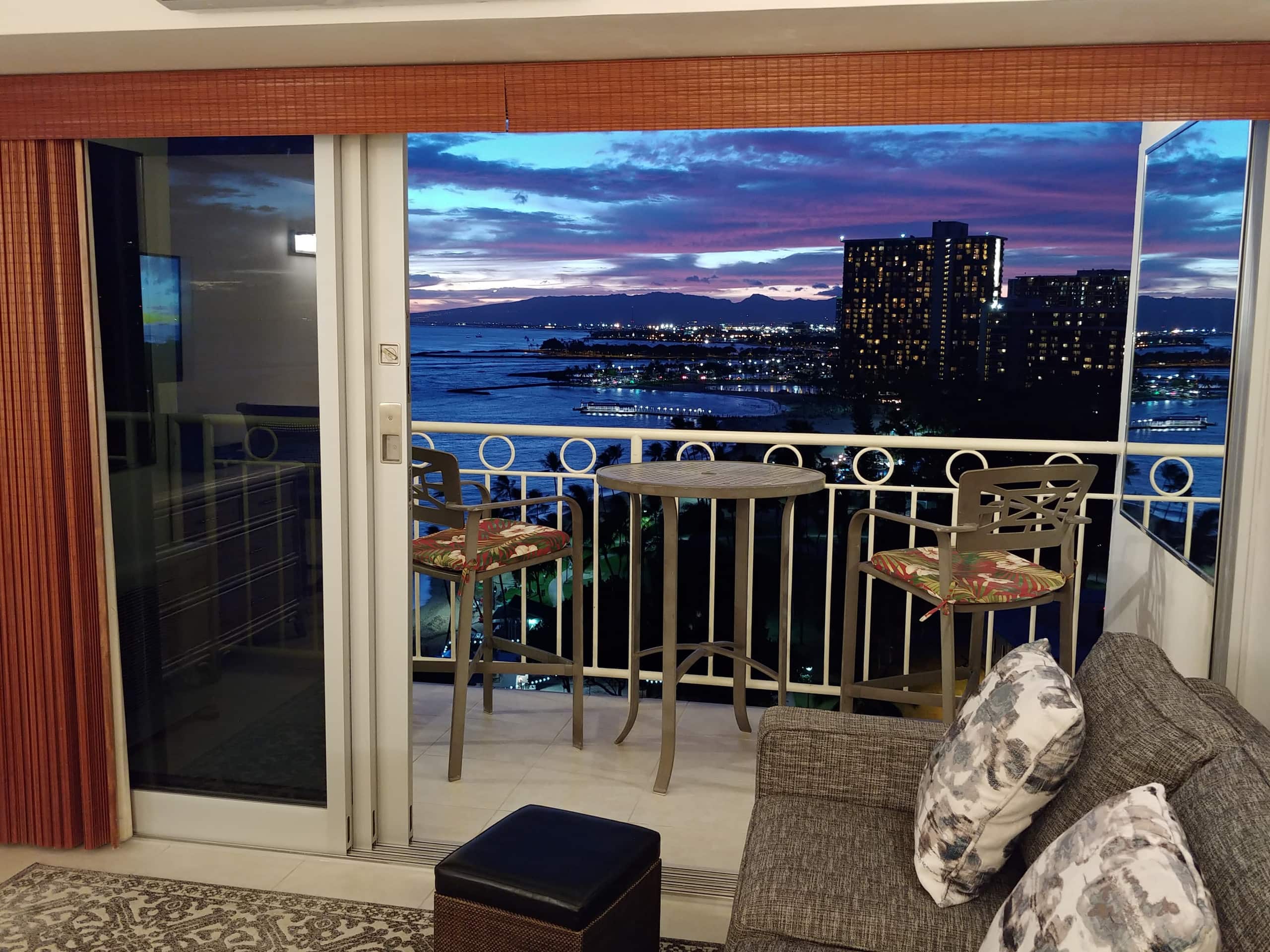 Condo in Honolulu · ★5.0 · Studio · 1 bed · 1 private bath - Image 19