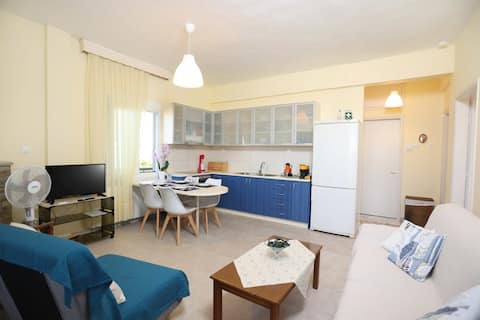 Top performing Airbnb: House of sunny love in Περιφερειακή Ενότητα Χαλκιδικής