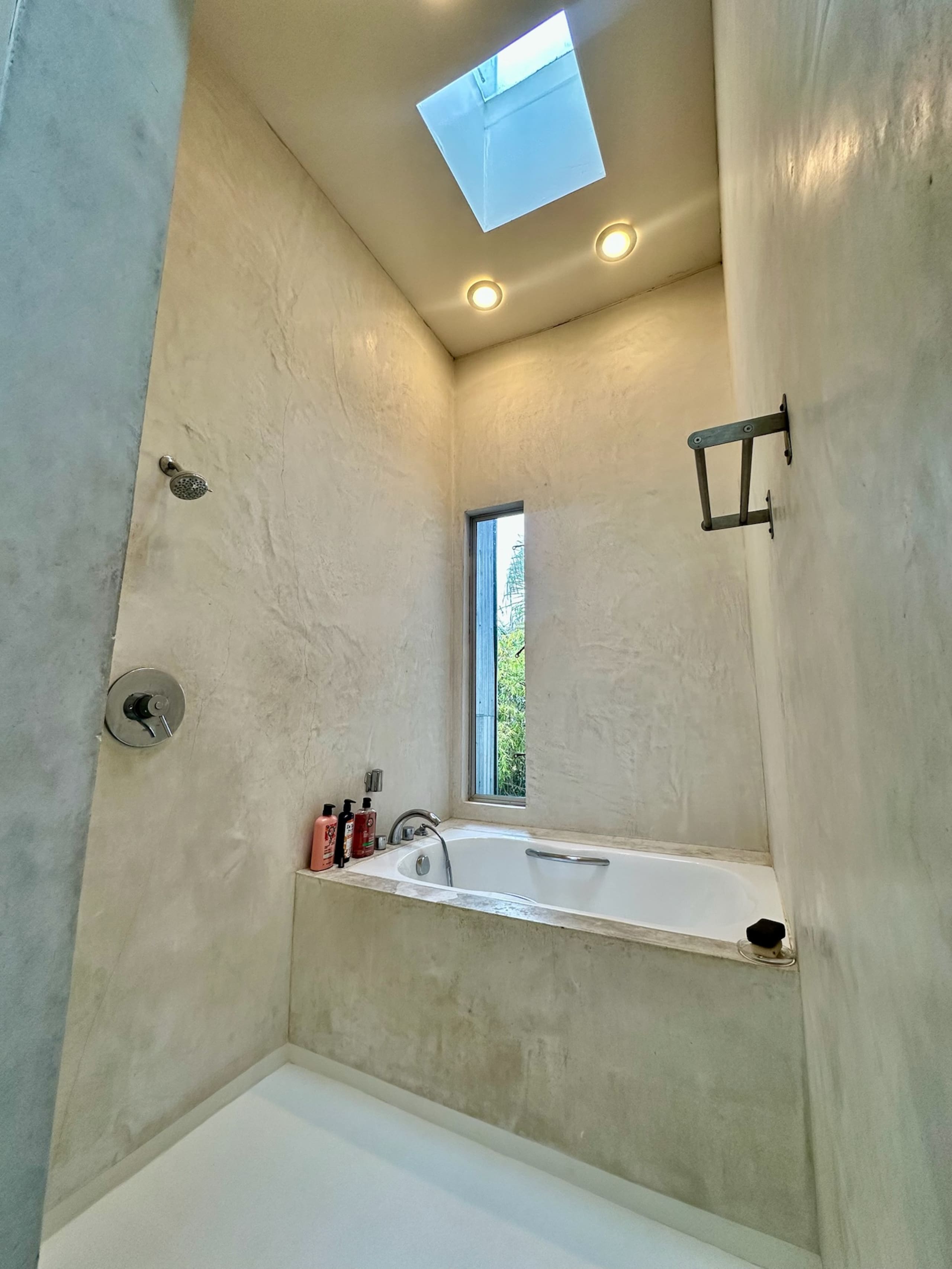 Villa in San Francisco · ★4.29 · 3 bedrooms · 3 beds · 3 baths - Image 21