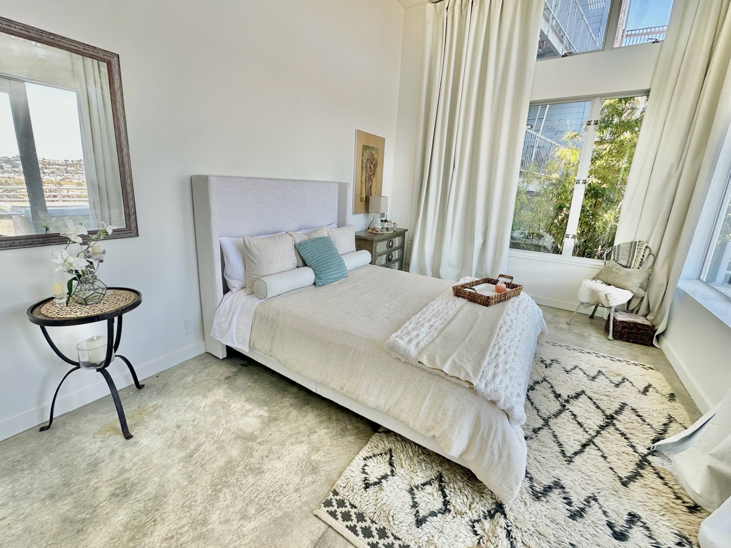 Villa in San Francisco · ★4.29 · 3 bedrooms · 3 beds · 3 baths - Image 13