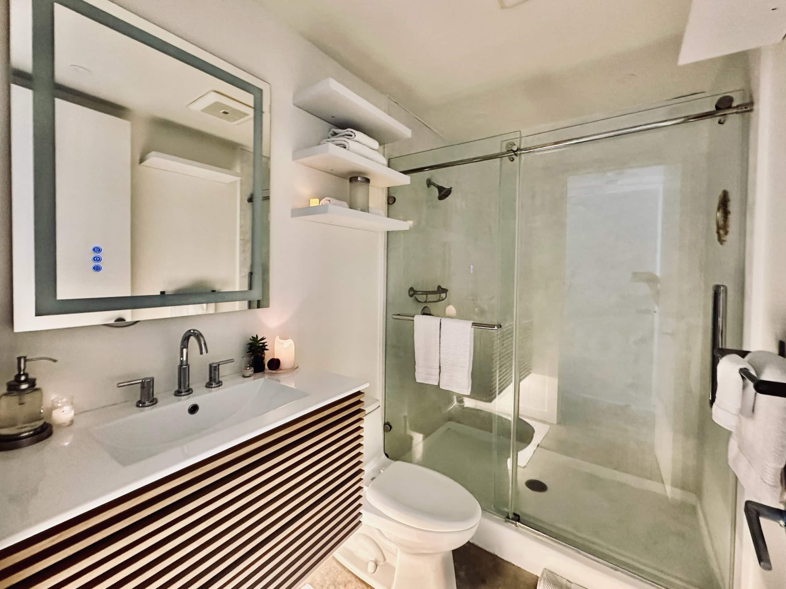Villa in San Francisco · ★4.29 · 3 bedrooms · 3 beds · 3 baths - Image 24