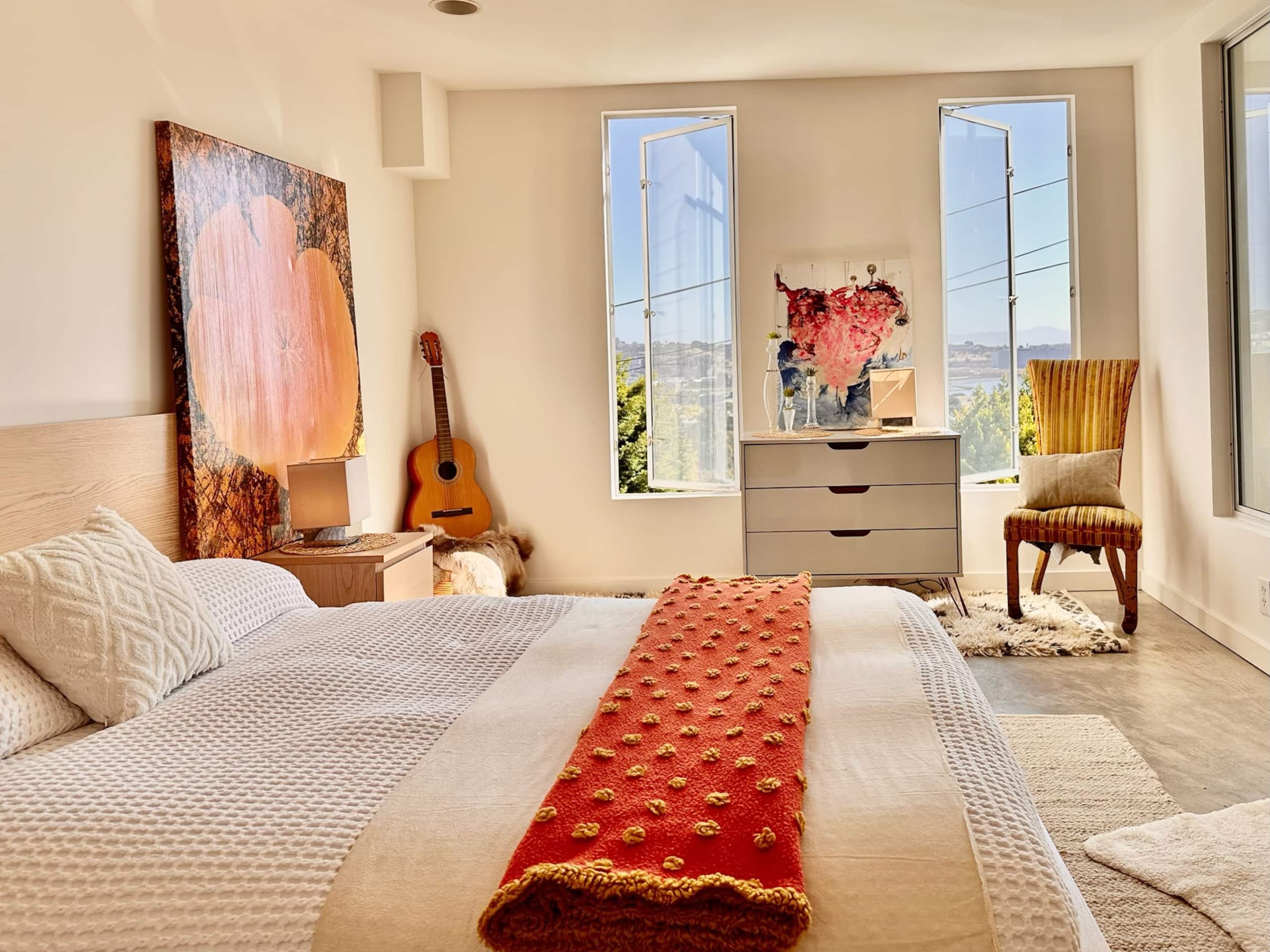 Villa in San Francisco · ★4.29 · 3 bedrooms · 3 beds · 3 baths - Image 14
