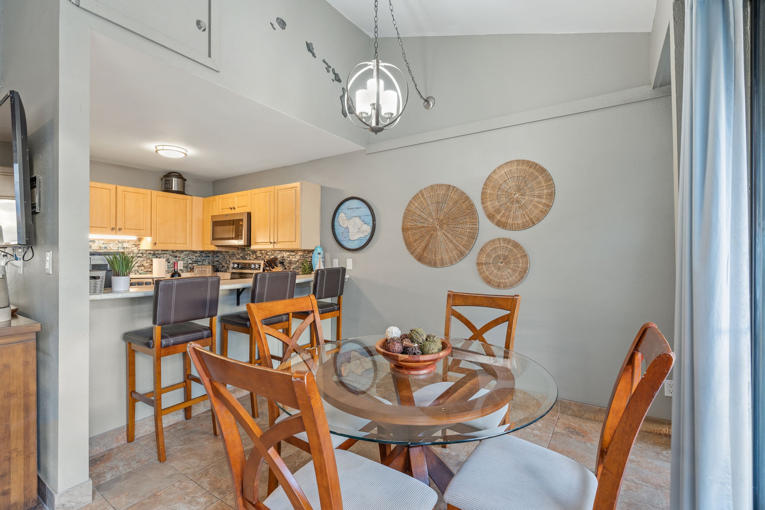 Condo in Kihei · ★4.93 · 2 bedrooms · 3 beds · 1 bath - Image 17