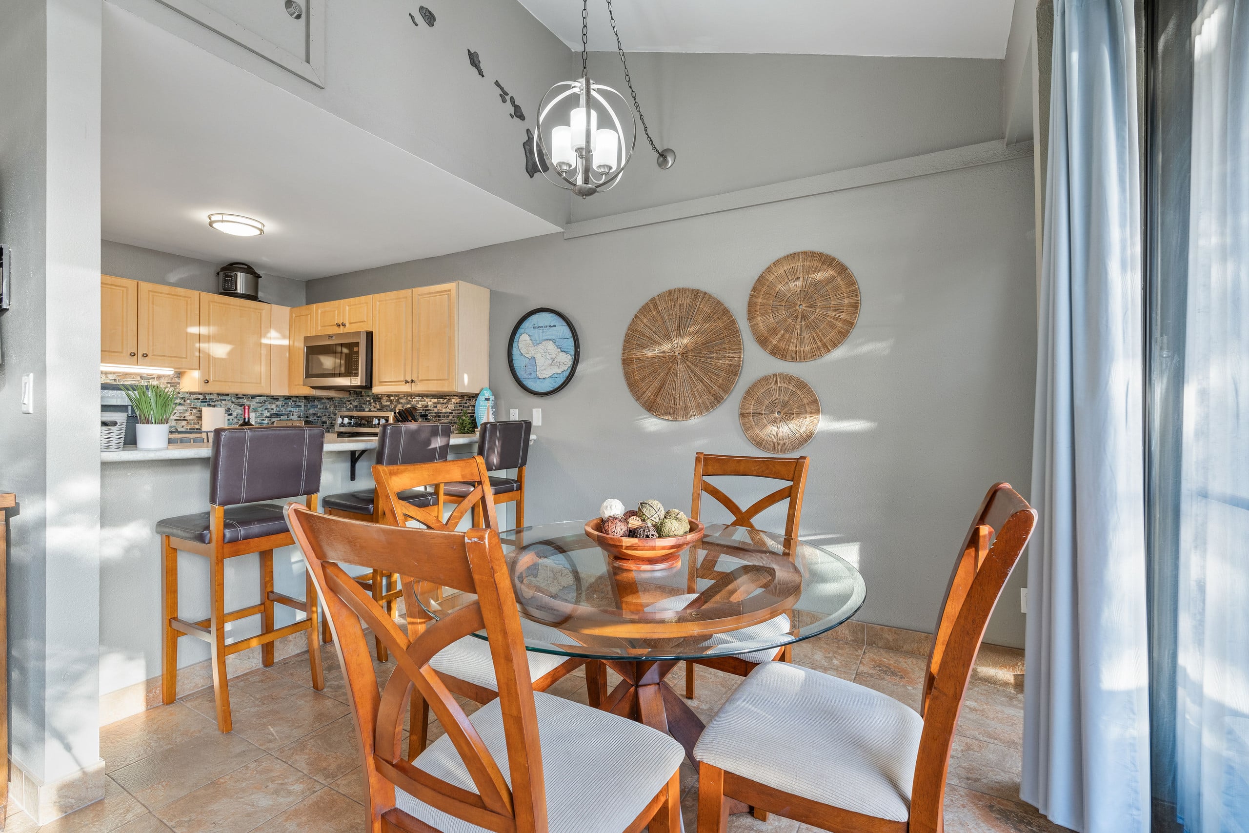 Condo in Kihei · ★4.93 · 2 bedrooms · 3 beds · 1 bath - Image 15