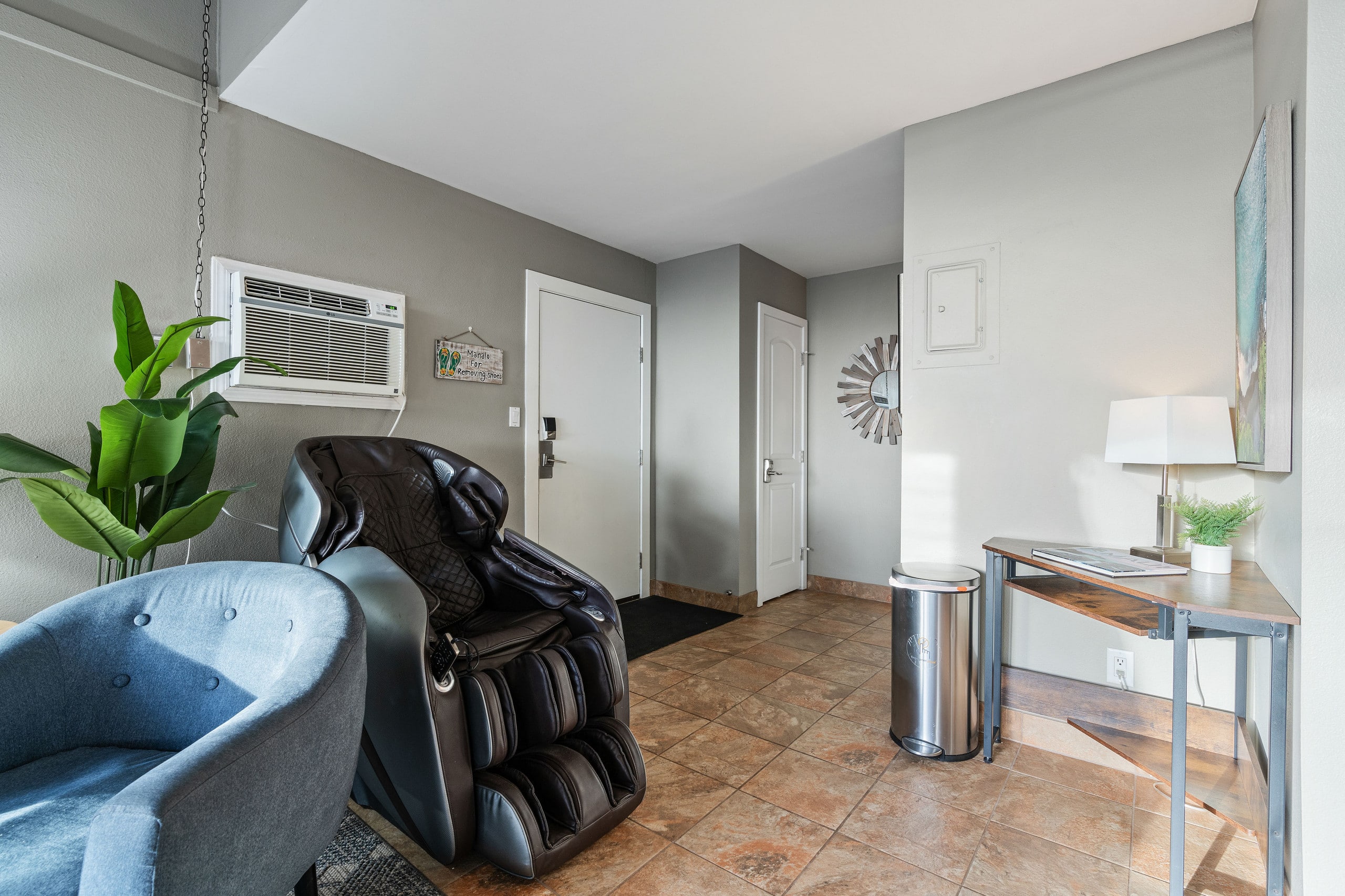 Condo in Kihei · ★4.93 · 2 bedrooms · 3 beds · 1 bath - Image 10
