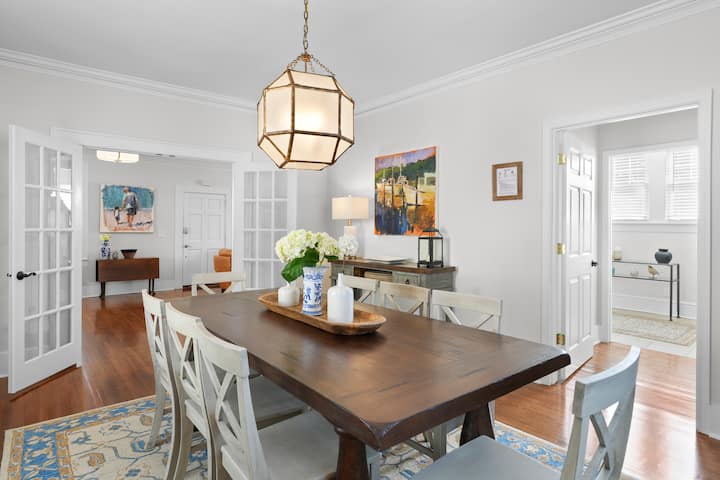 Elegant Colonial, Heart Of Downtown - Greenville, SC