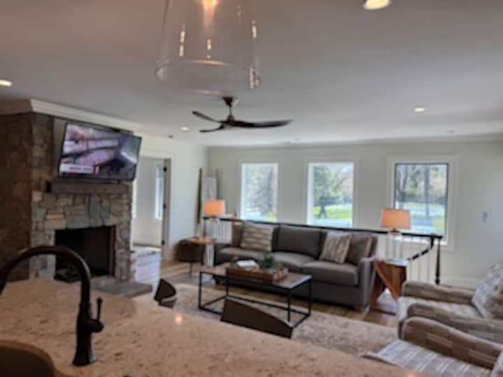 5 Star Reviews! Perfect For Family Walk To Main St - Highlands, NC